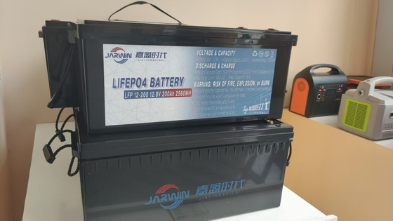 kaufen 12.8V 200Ah Blei-Säure-Ersatz Lithium-Golfwagen-Batterien Herewin Ip65 Online-Herstellung