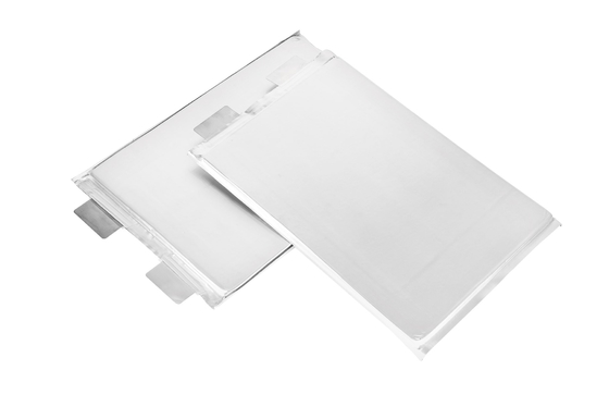 kaufen 3.7V 5Ah Hochentladung Lipo-Zellen Wiederaufladbare LCO-Polymer-Lithiumbatterie mit 800 Zyklen Online-Herstellung