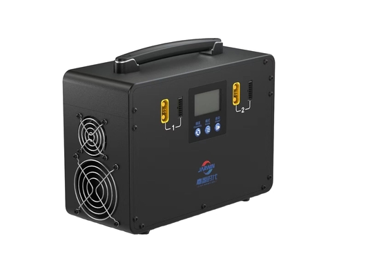 4 Kanal 12-14S Smart Drone Batterieladegeräte 3000W AC 220V 50-60Hz
